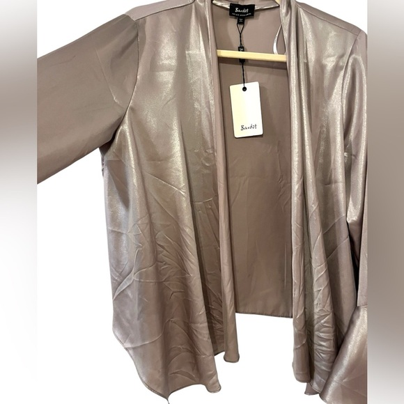 NWT Bardot Shimmer Tie Top in Silver US Sz 8/M - Picture 9 of 9